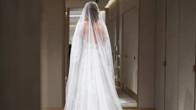 Психолог Гамаюн назвала причину звездных свадеб сразу после разводов