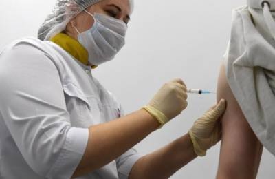 Более 280 тыс. человек прошли вакцинацию от коронавируса на Юге России - interfax-russia.ru - Краснодарский край - окр. Скфо