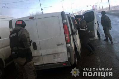 Спецоперация в Киеве: Задерживают банду наркоторговцев