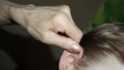 Бурятская учительница дернула мальчика за прооперированное ухо. Ученик может лишиться слуха