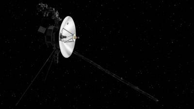 NASA восстановило канал связи с зондом "Вояджер-2"