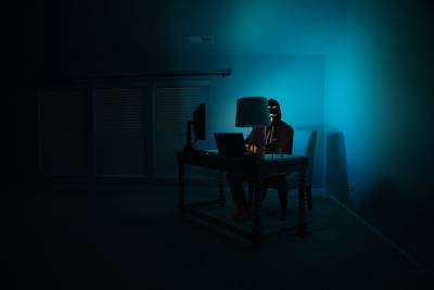 Через новые фишинговые атаки в Украине хакеры получают доступ к компьютерам