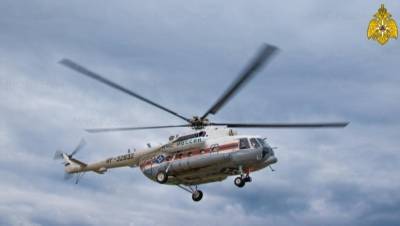 Пациентов из Зубцова в Тверь доставили на вертолете МЧС