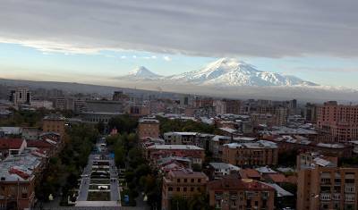 Россия возобновила регулярное авиасообщение с Арменией и Азербайджаном