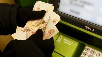 В Смоленске пенсионер "подарил" мошенникам почти 4 миллиона рублей