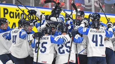 Сборная Финляндии по хоккею в полном составе отправилась на карантин