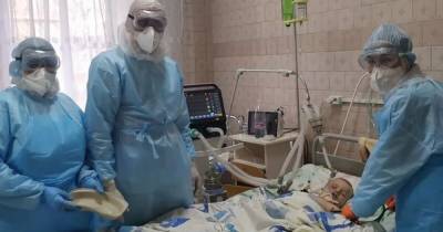 В Украине начался рост количества госпитализаций пациентов с COVID-19, - блогер