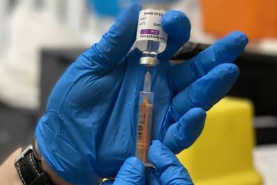Вакцина не защитит от всех штаммов коронавируса – главный инфекционист США