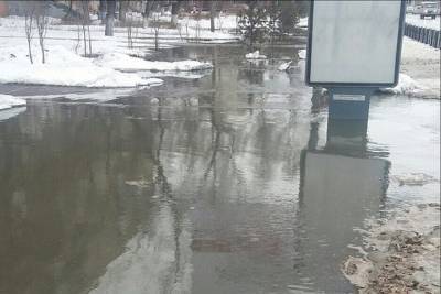 «Водоканал» принял меры к устранению засора канализации в центре Омска