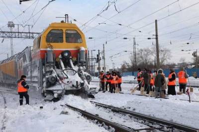 Более 1,5 тыс км ж/д путей очистили от снега в Смоленской области