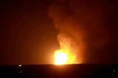 Пламя видно за километры: на газопроводе в оккупированном Луганске прогремел взрыв
