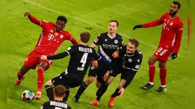 "Бавария" потеряла очки в домашнем матче с аутсайдером