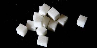 Дефицита сахара и подсолнечного масла в РФ не будет