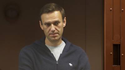 В Москве продолжится суд над Навальным по делу о клевете на ветерана