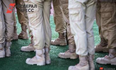 В Красноярске отстранили от работы учителя, заставлявшего школьников маршировать