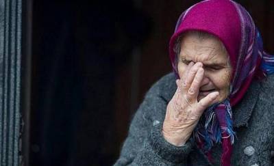 Тюменец избил 72-летнюю мать и сломал ей нос