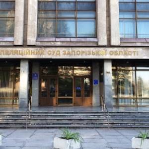 Продавали наркотики через телеграм: суд оставил двух жительниц Запорожской области под домашним арестом