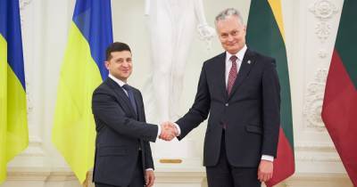 Зеленский поздравил Литву с Днем Независимости, поставив ее в пример украинцам