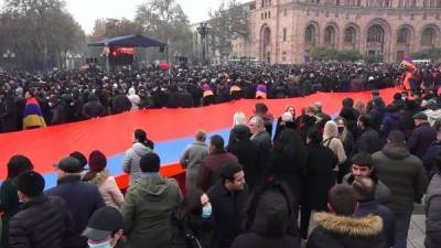 Оппозиция Армении готовит мобилизацию народных масс: встреча перед митингом