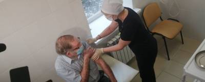 В Крыму гражданин США поставил прививку «Спутник V»