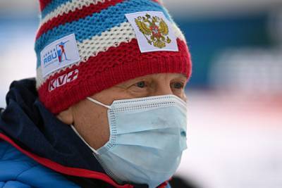 Тренер российских биатлонистов сравнил ситуацию вокруг сборной с «Пусть говорят»