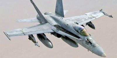 Следивший за Су-35 в Сирии американский истребитель столкнулся с отказом оборудования