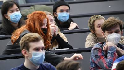 В Роспотребнадзоре назвали условия допуска иностранных студентов в вузы России