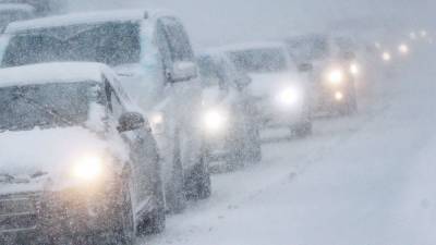В Астрахани из-за снегопада за три часа произошло 25 ДТП