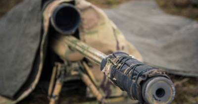 Снайпер боевиков снова стрелял по украинским бойцам на Донбассе