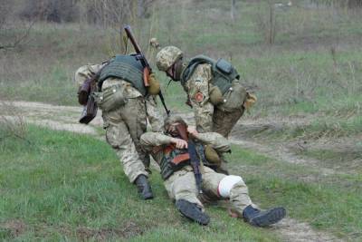 НМ ЛНР: Украинский боевик лишился руки при попытке оборудовать беспилотник взрывчаткой