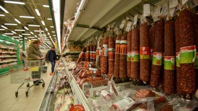 Глава «Руспродсоюза» оценил возможность роста цен на колбасу в России