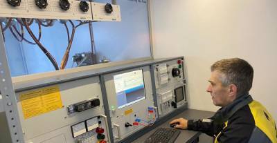 «Роснефть» запустила уникальную мобильную лабораторию, которая сможет работать за полярным кругом