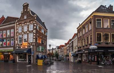 Гаагский суд постановил отменить комендантский час в Нидерландах