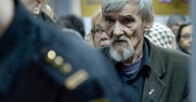 Суд оставил в силе приговор историку Юрию Дмитриеву по делу о насилии над дочерью