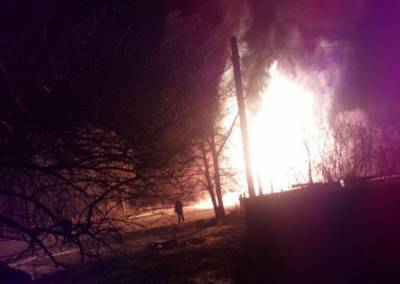 В Луганске взорвался магистральный газопровод: зарево видели во всех районах города