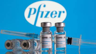 Испания дополнительно купит более 20 млн доз вакцин Pfizer
