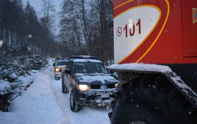 Ограничение движения из-за снега действует в двух областях Украины