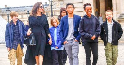 Анджелина Джоли с детьми: редкие семейные кадры на страницах Vogue Britain