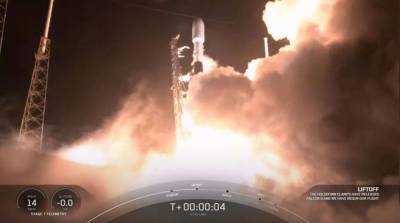 Компания SpaceX отправил 60 спутников Starlink