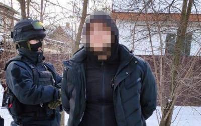 В Харьковской области задержали группу вымогателей