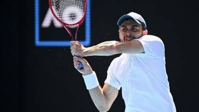 Назван соперник россиянина Аслана Карацева в полуфинале Australian Open