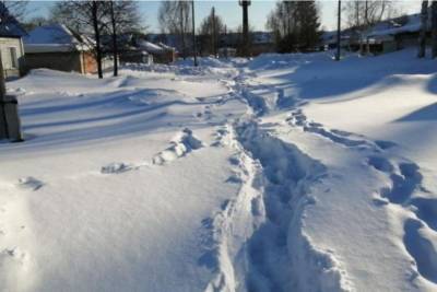 Несколько населённых пунктов на Кубани оказались отрезаны от мира из-за снегопада