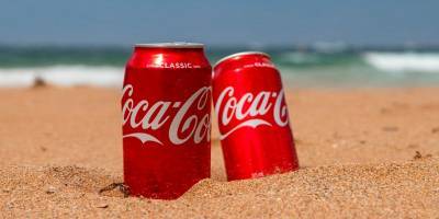 Компания Coca-Cola испытает первую бумажную бутылку