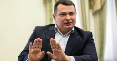 Cabinet Drafts Bill to Sack Sytnyk