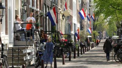 Суд требует отменить комендантский час в Нидерландах