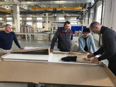Новая мебельная фабрика отгружает первую продукцию для Hoff