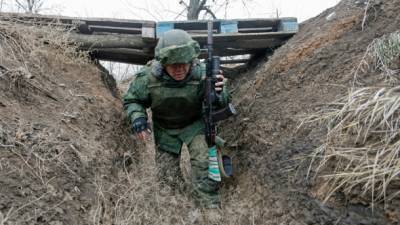 Оккупанты четыре раза нарушили "перемирие" на Донбассе, работал снайпер