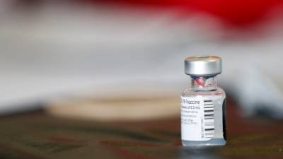 Pfizer подала документы на регистрацию вакцины на Украине