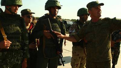 Египетские военные блокировали четыре туннеля контрабандистов в районе Северного Синая