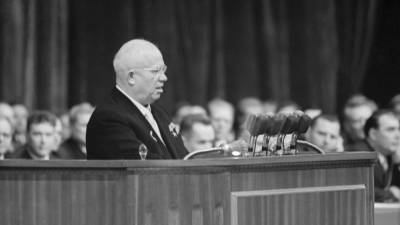 Почему Хрущев победил на ХХ съезде? Колонка Сергея Малинковича